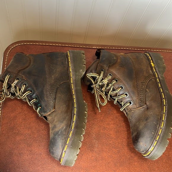 Dr Martens AirWair Made In England 8283 Boots Size 7 Womens 6 Mens - Picture 10 of 13